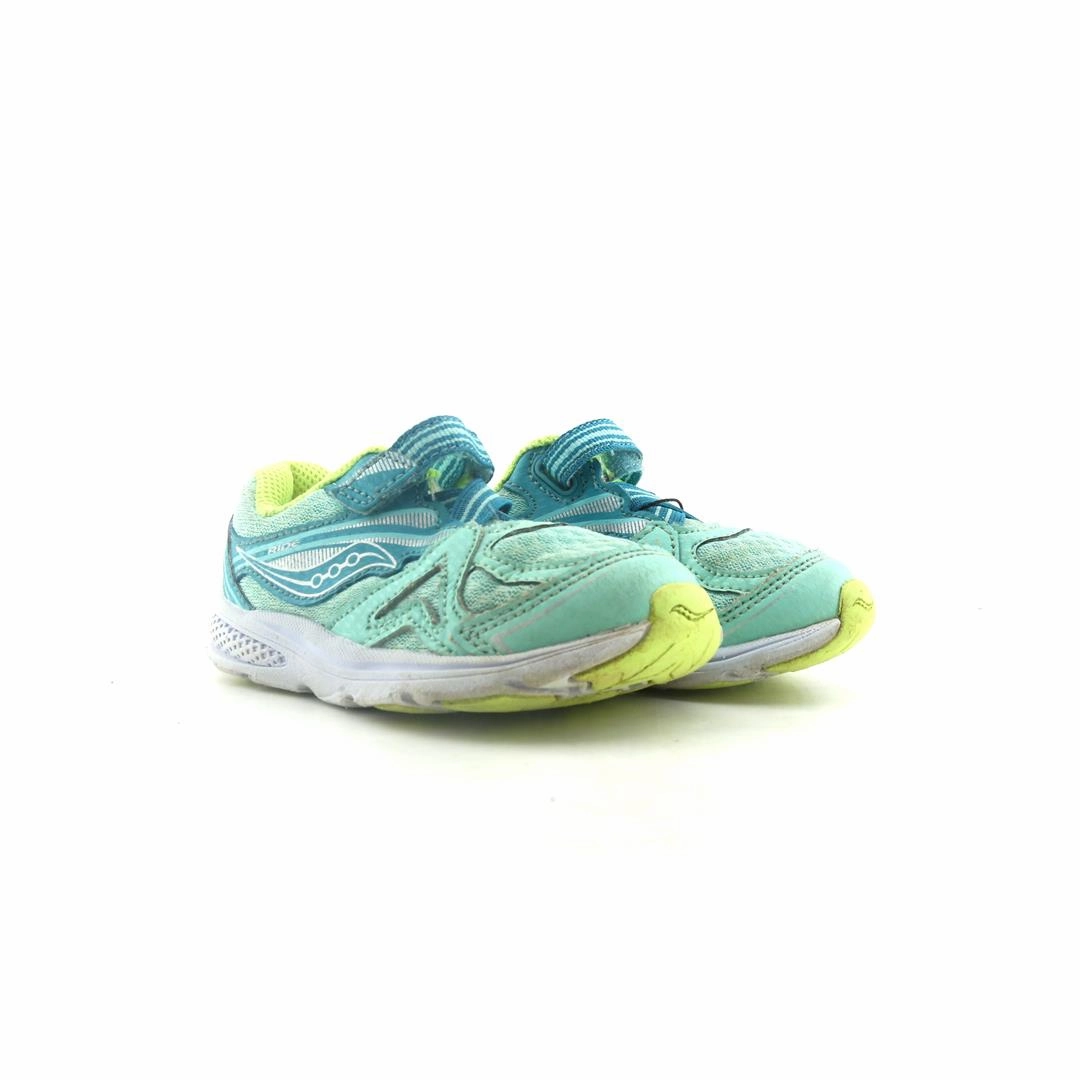 SAUCONY RIDE 9 Saucony running shoe close-ups