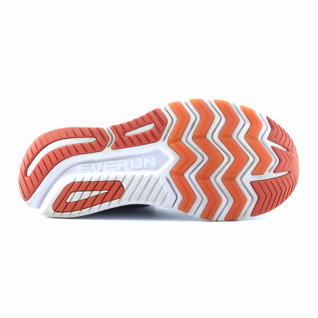 SAUCONY RIDE ISO 2 Saucony running shoe close-ups