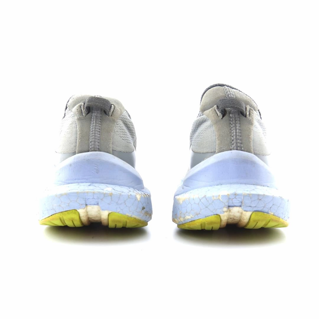 SAUCONY TEMPUS Saucony casual footwear looks