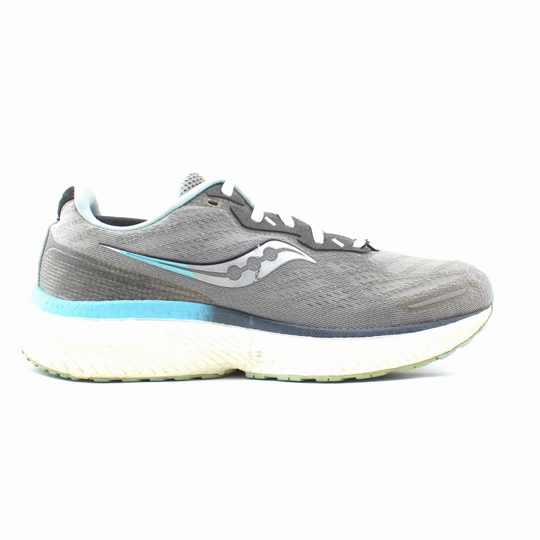 SAUCONY TRIUMPH 19 Saucony casual footwear looks