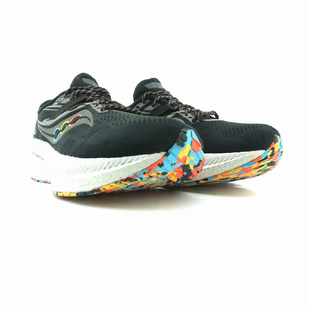 SAUCONY TRIUMPH 20 Saucony sport shoe imagery