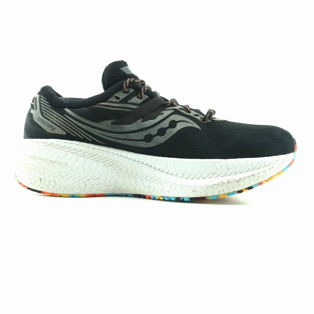 SAUCONY TRIUMPH 20 Saucony sport shoe imagery