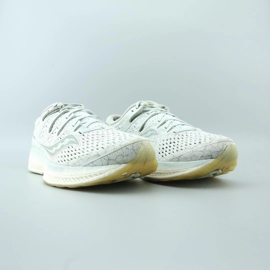 SAUCONY TRIUMPH ISO 5 Saucony running shoe close-ups