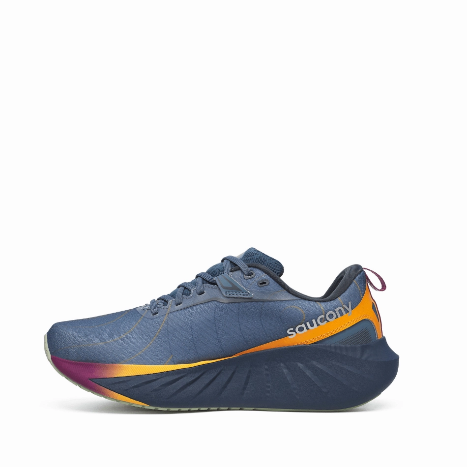 Saucony Women's Triumph 22 GTX in Mirage/Navy Saucony versatile athletic footwear