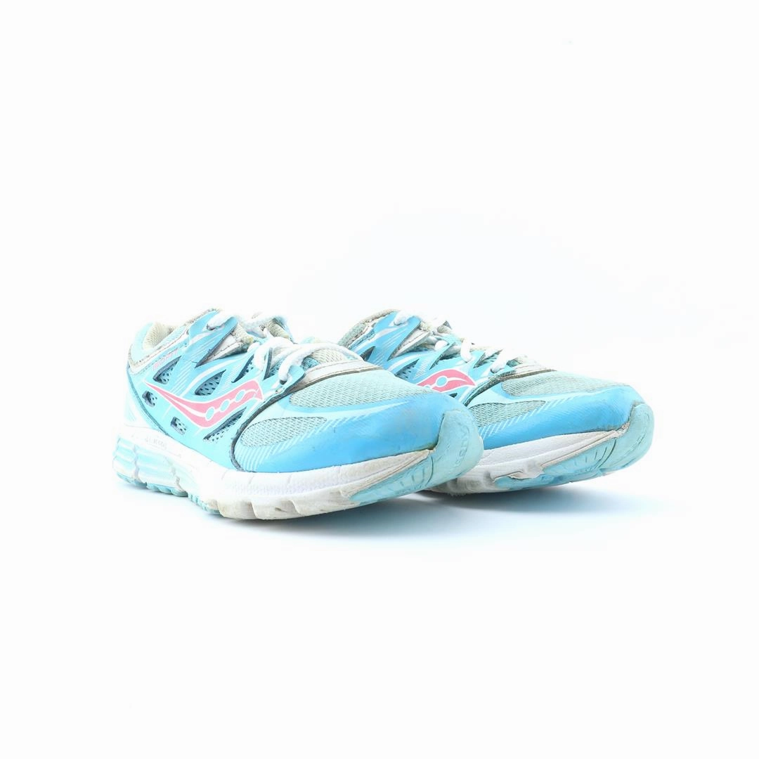 SAUCONY ZEALOT Saucony running shoe close-ups