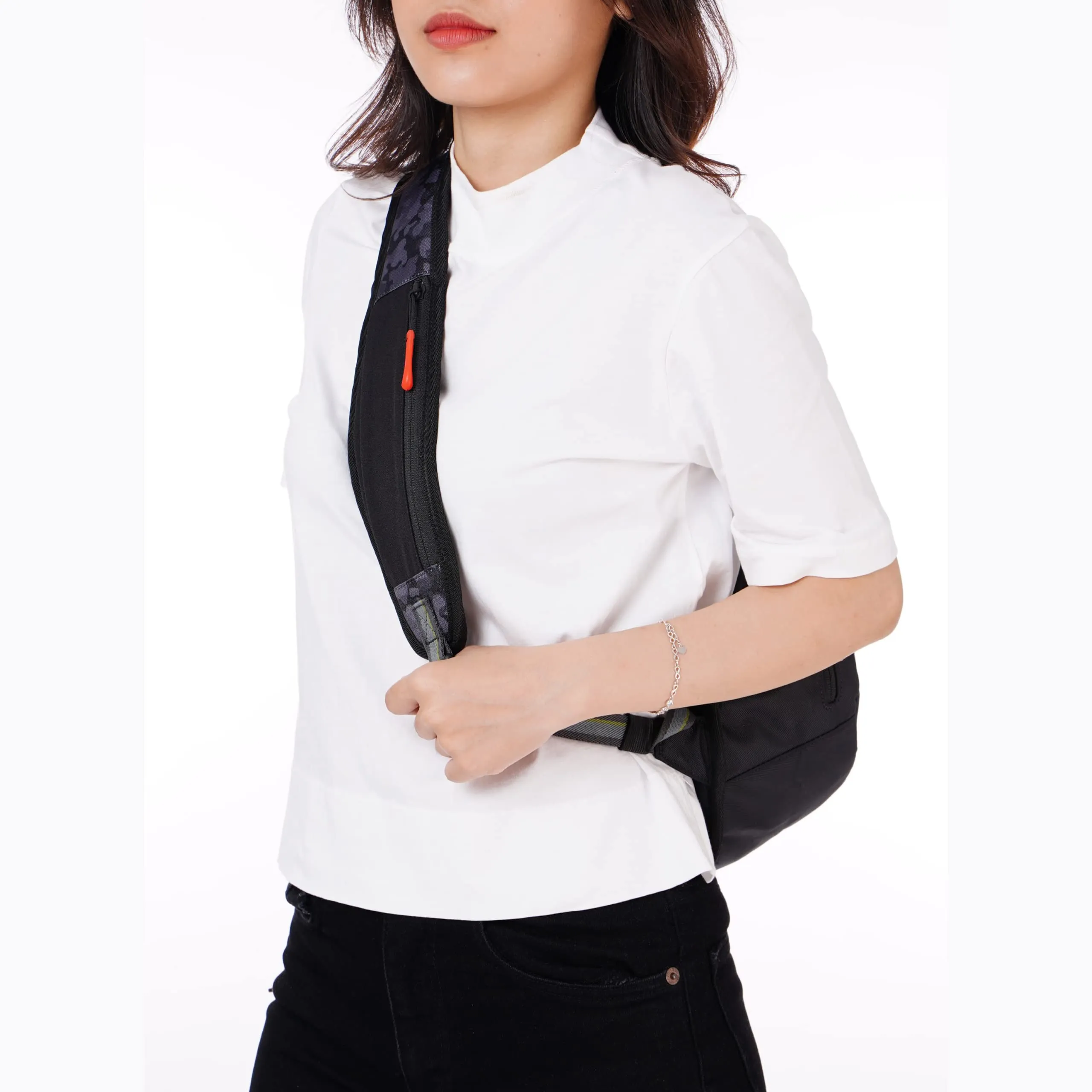 Sherpani Esprit Sling Bags Sherpani