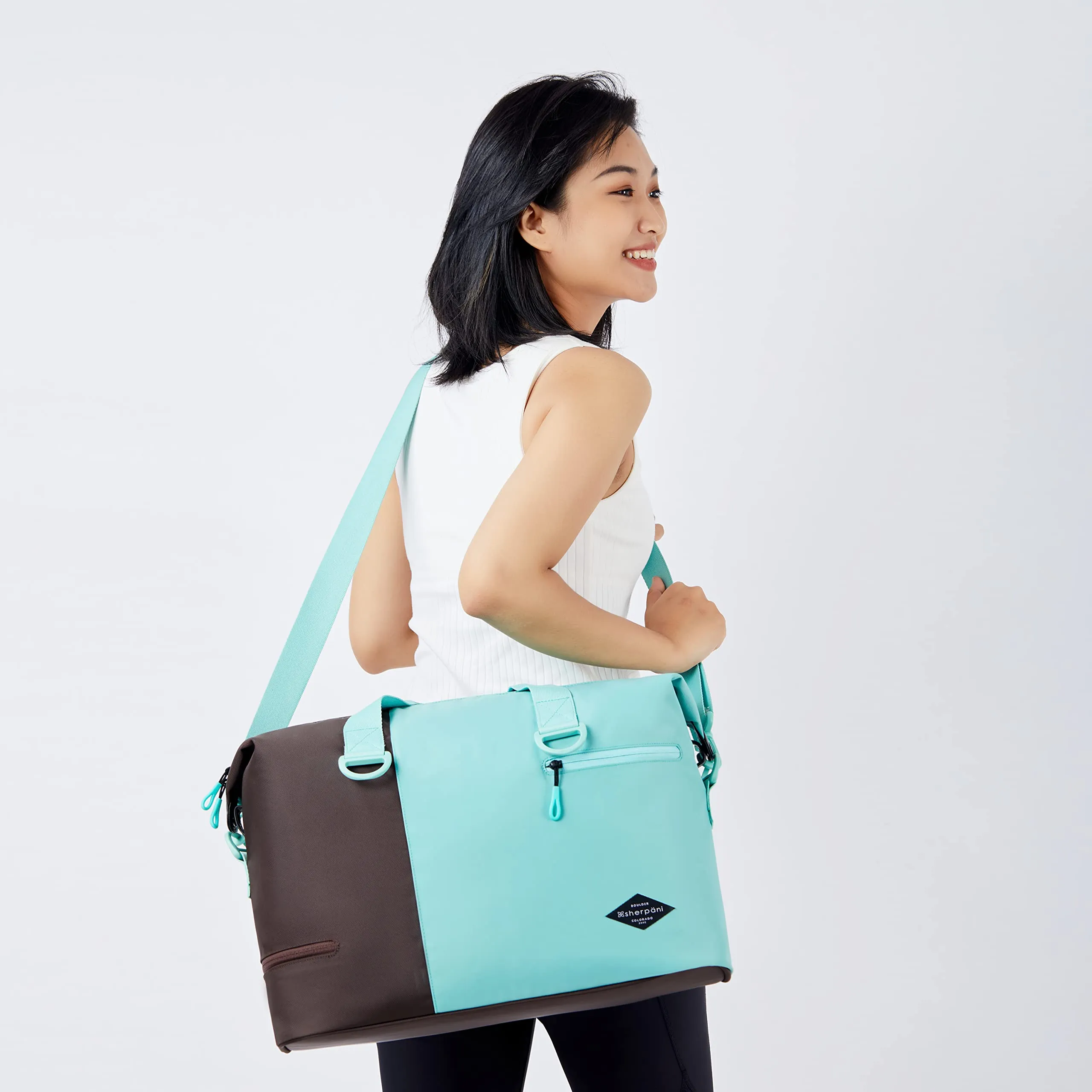 Sherpani Sola Gymbag/Crossbody Bags Sherpani