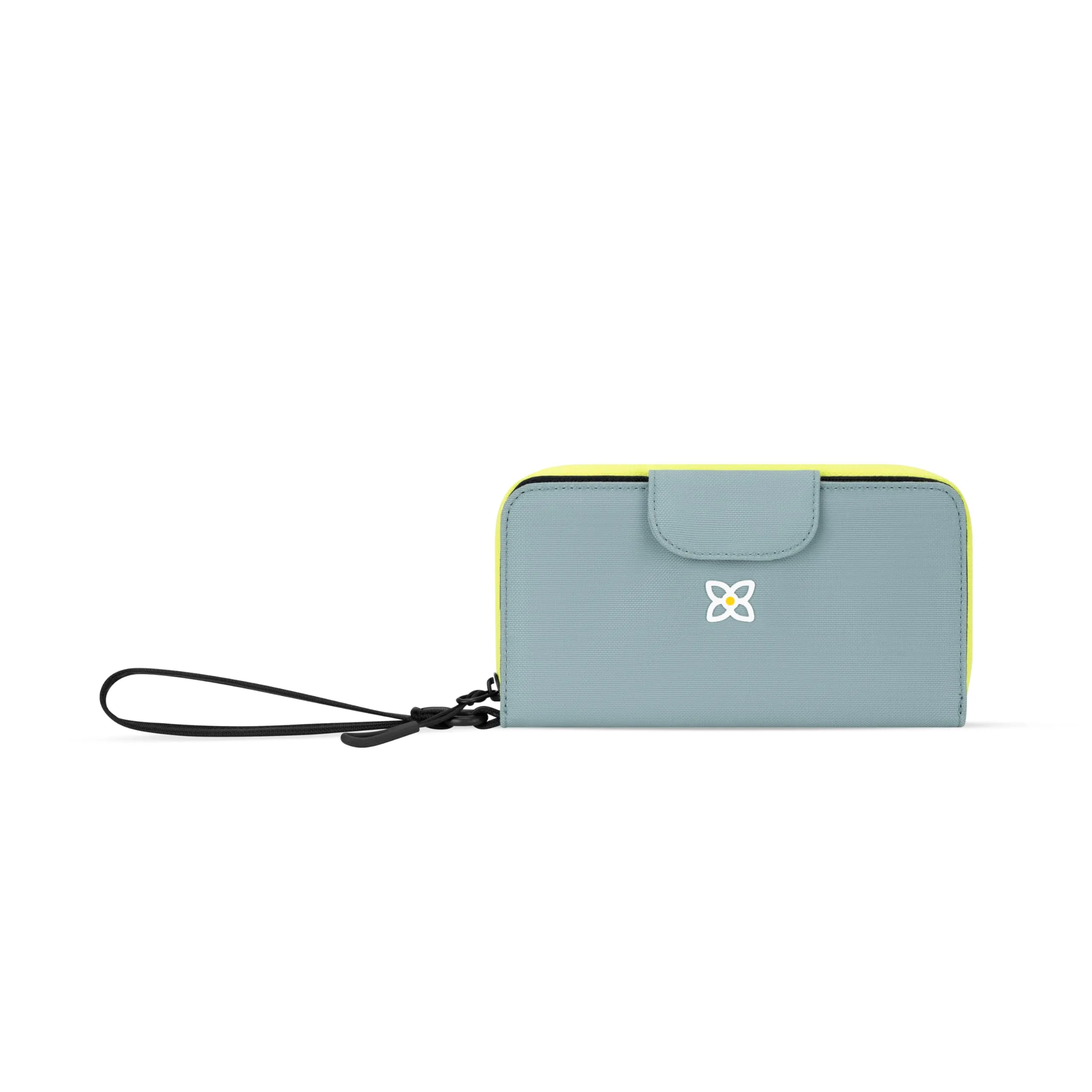 Sherpani Tulum Nylon Large Zip Around RFID Protection Wallet Wristlet Bags Sherpani