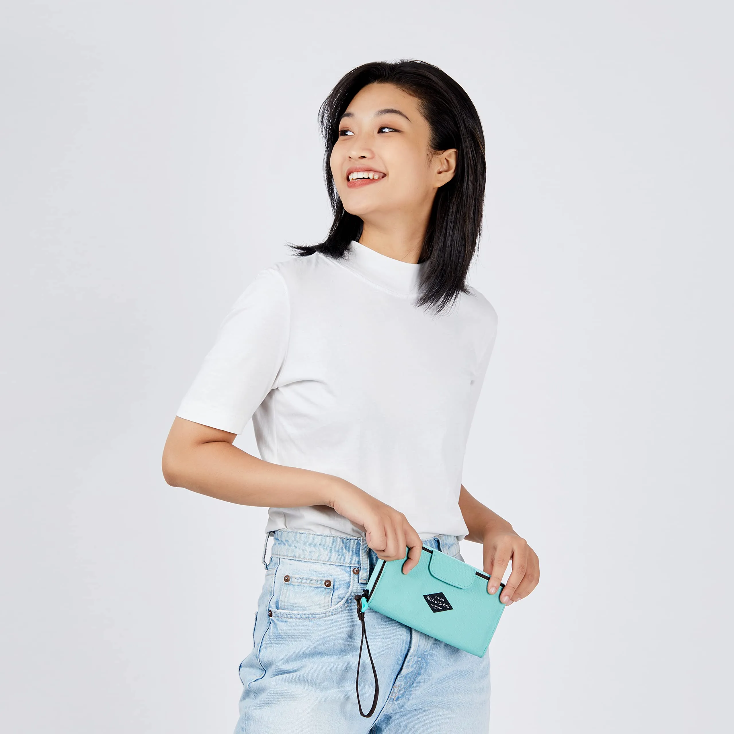 Sherpani Tulum Nylon Large Zip Around RFID Protection Wallet Wristlet Bags Sherpani