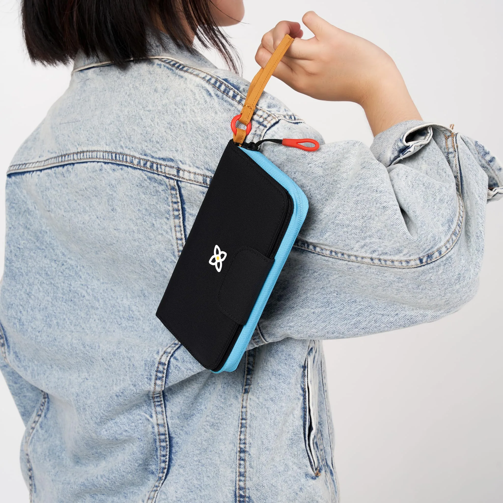 Sherpani Tulum Nylon Large Zip Around RFID Protection Wallet Wristlet Bags Sherpani