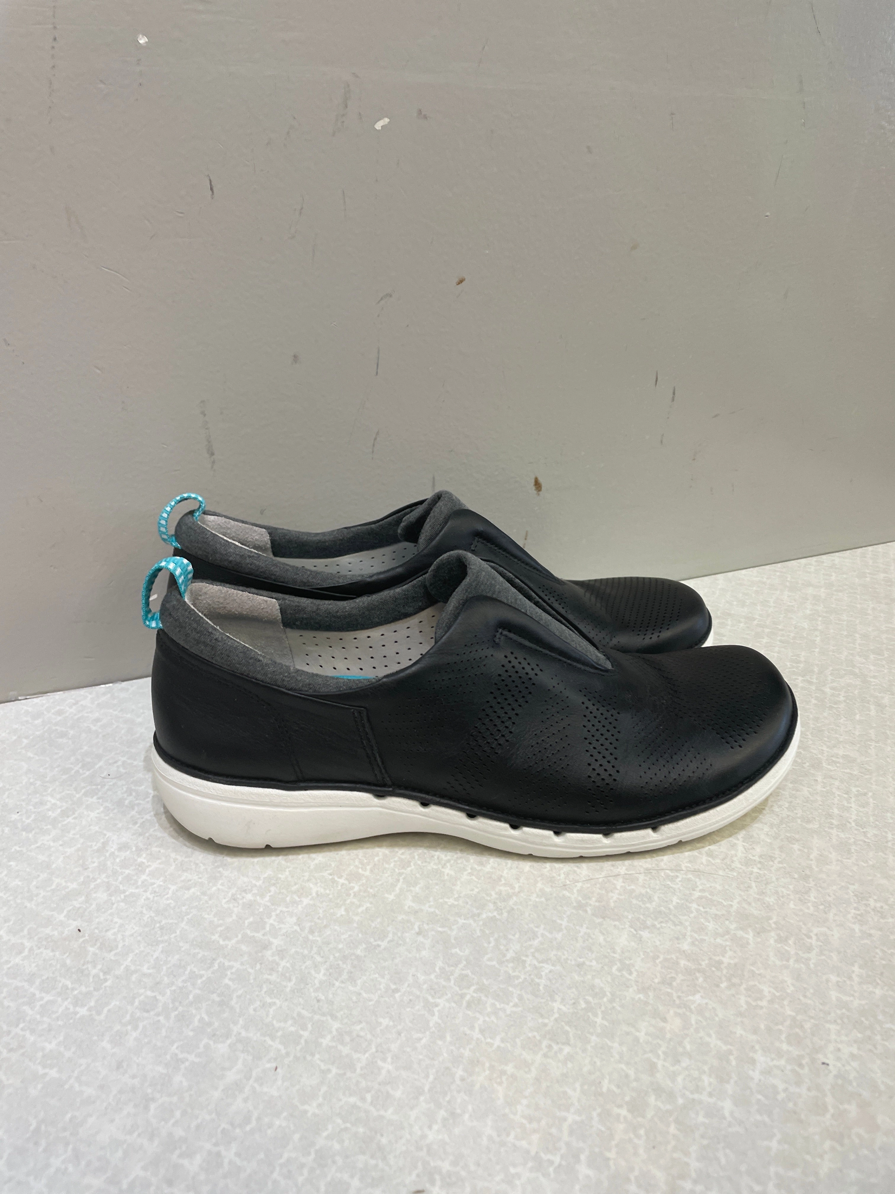 Shoes Athletic By Clarks In Black, Size: 8.5 Leather Footwear