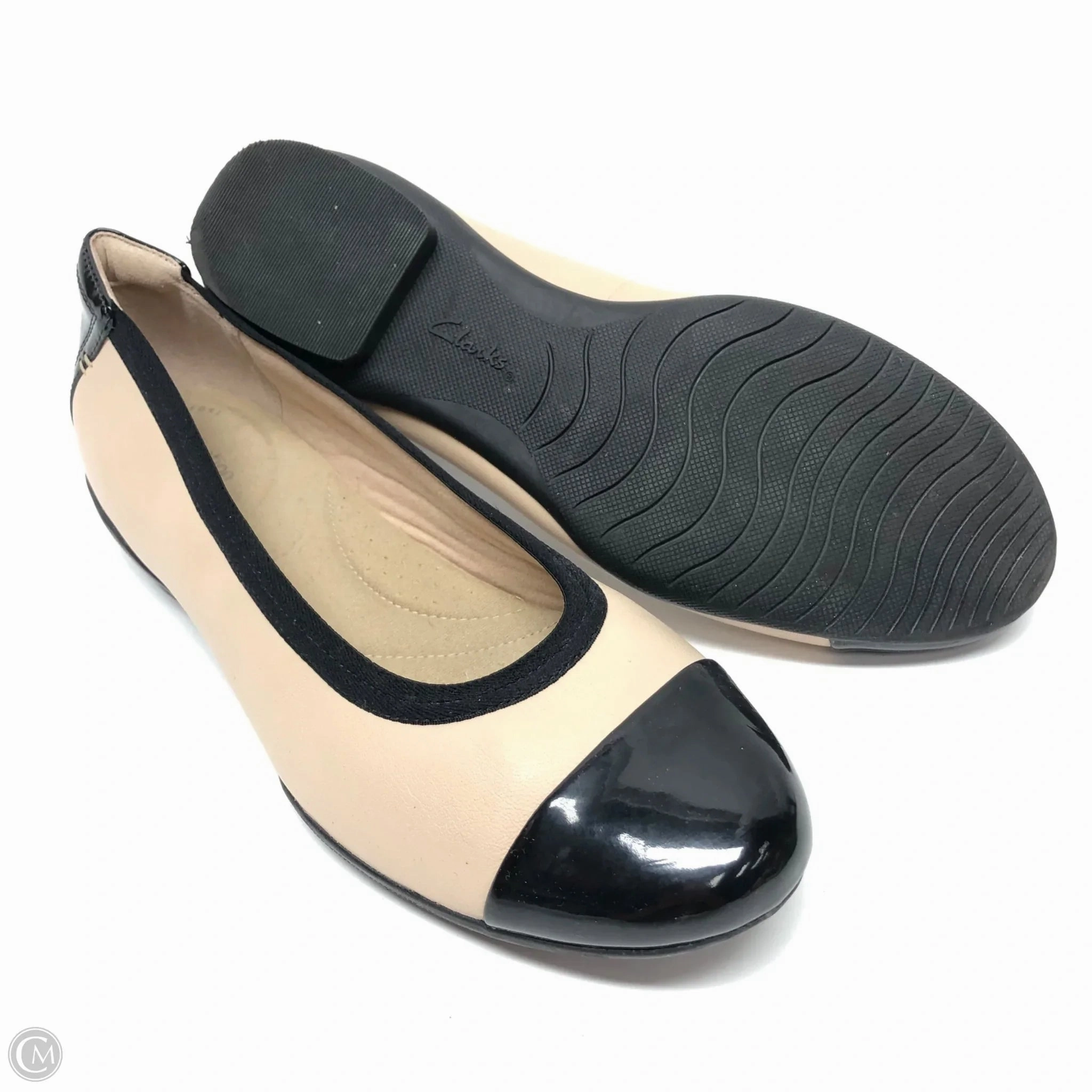 Shoes Flats By Clarks In Black & Tan, Size: 8.5 Leather Footwear
