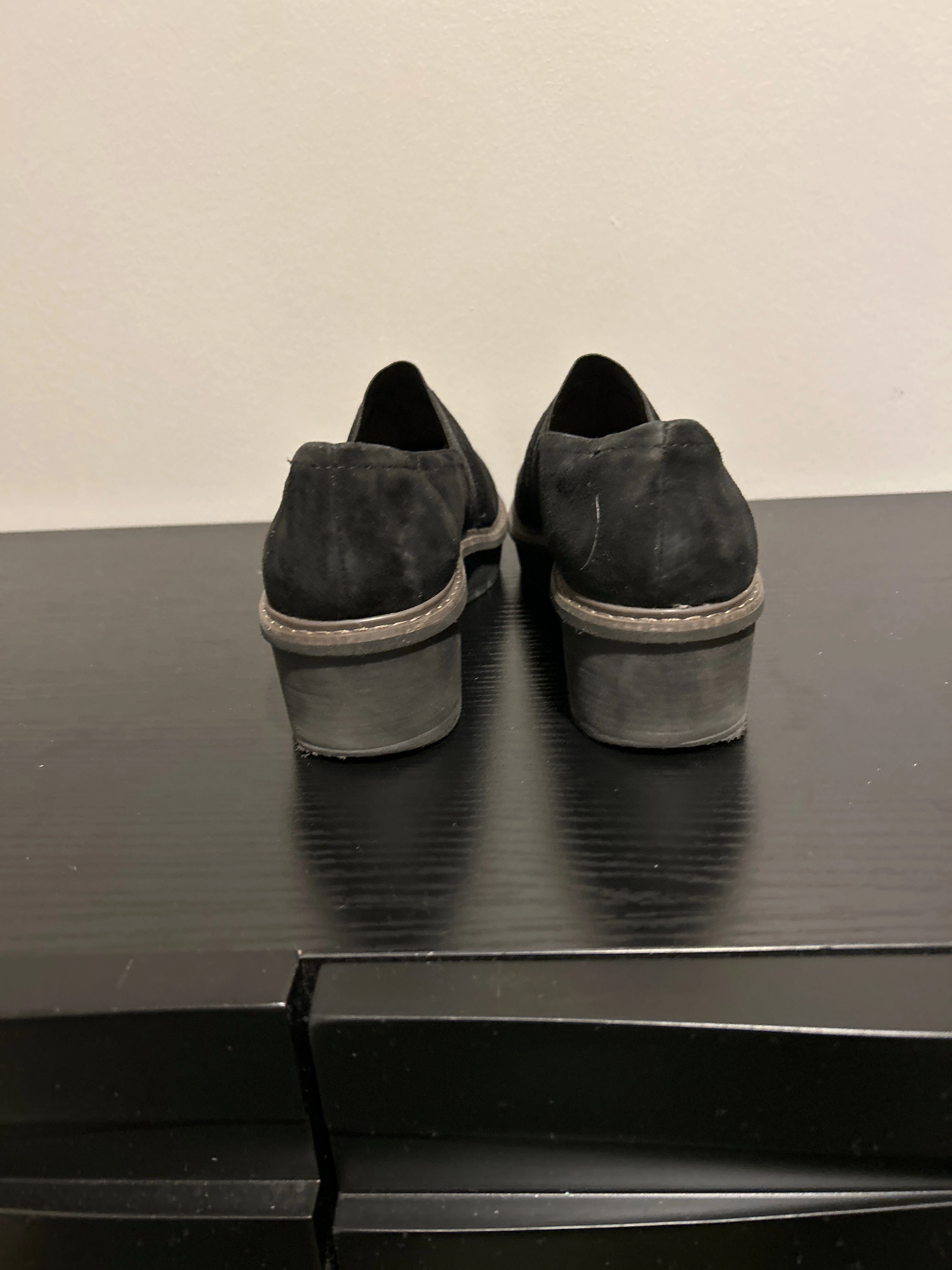Shoes Flats By Clarks In Black, Size: 8 Leather Footwear
