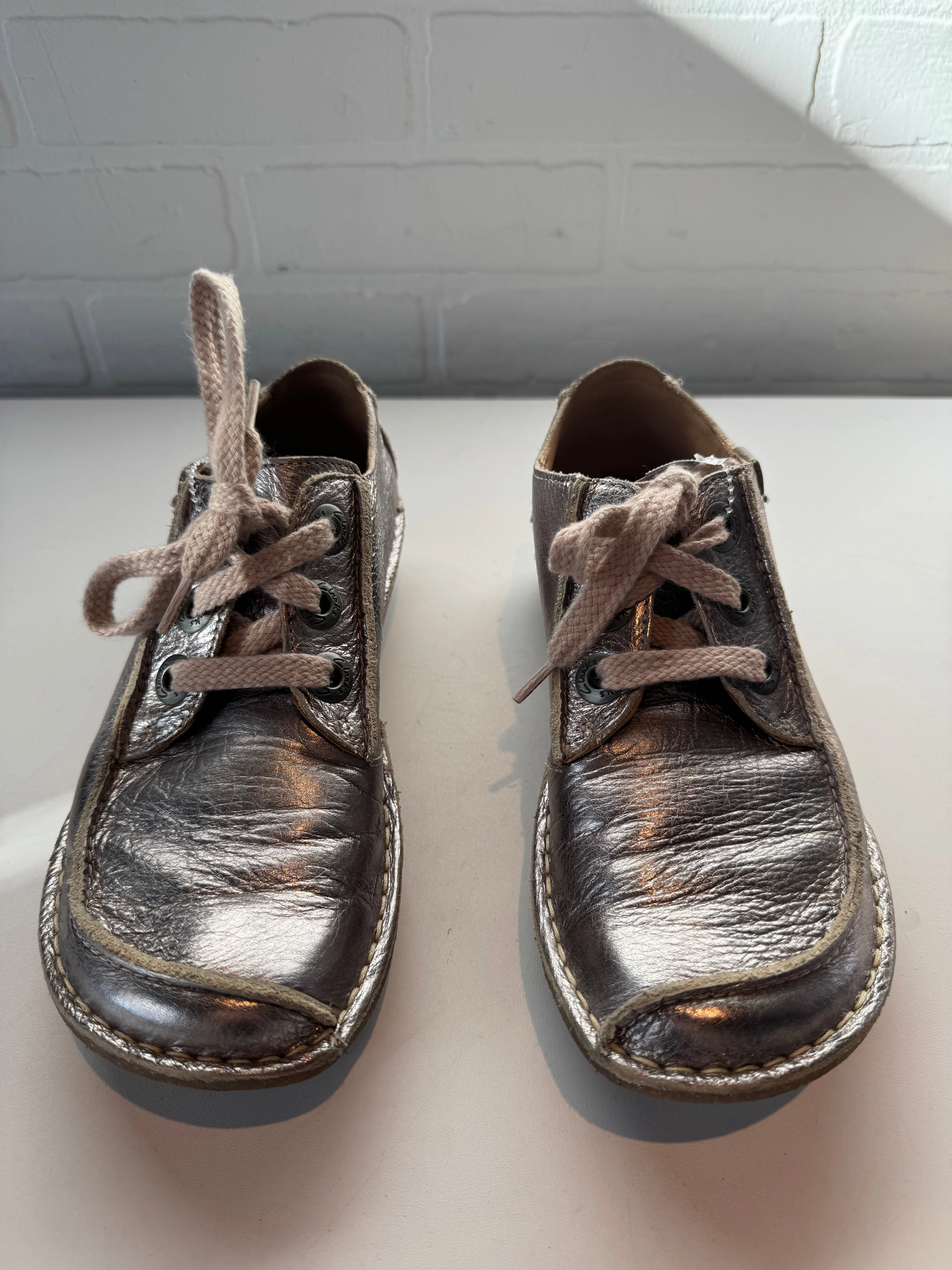 Shoes Flats By Clarks In Bronze, Size: 7.5 Clarks leather shoes for daily wear