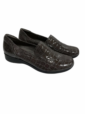 Shoes Flats By Clarks In Brown, Size: 9.5 Clarks leather shoes for daily wear