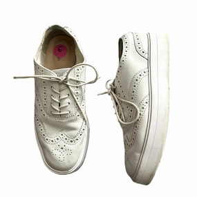 Shoes Flats By Clarks In Cream, Size: 6 Clarks leather shoes for daily wear
