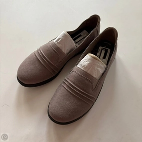 Shoes Flats By Clarks In Gold, Size: 9.5 Clarks leather shoes for daily wear