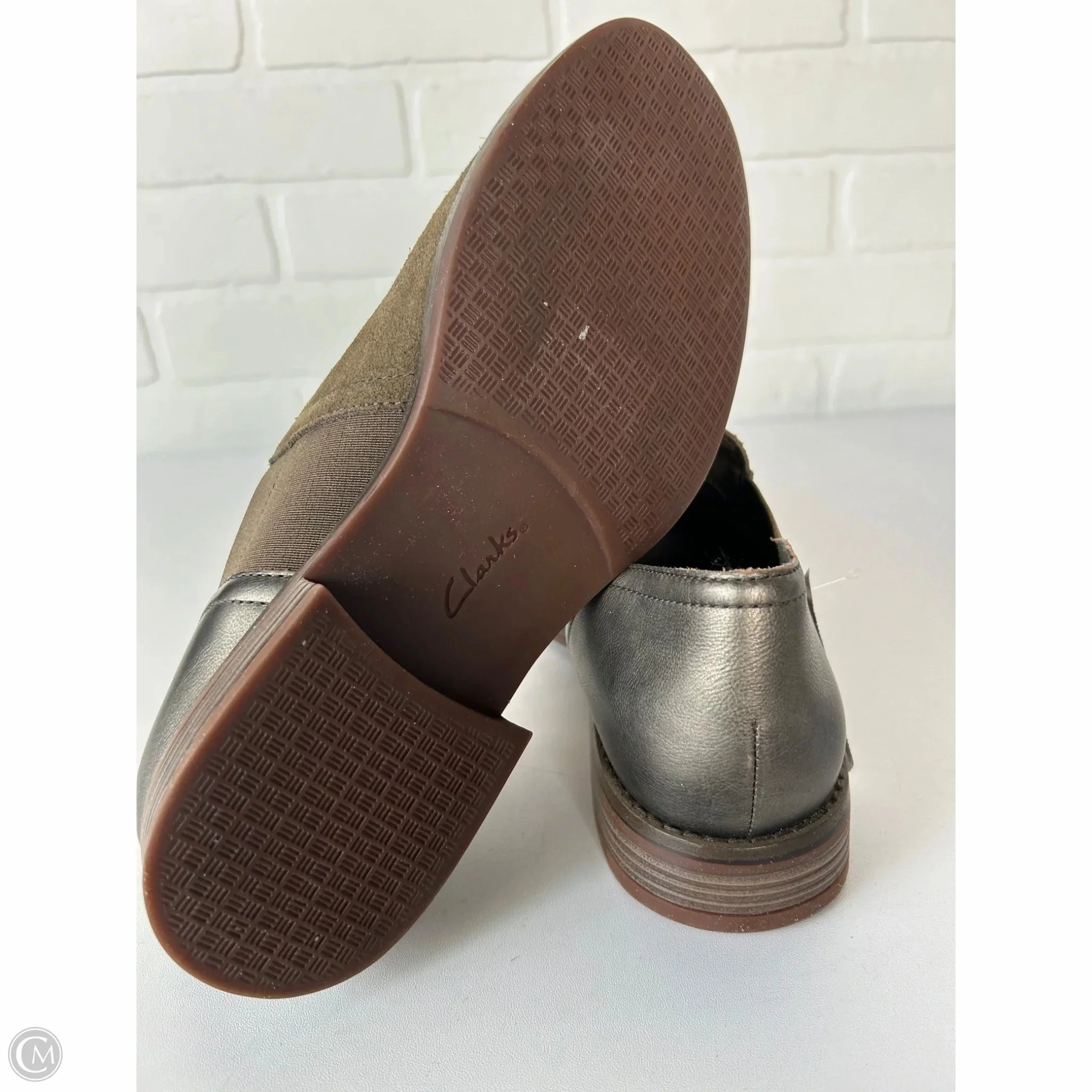Shoes Flats By Clarks In Green, Size: 8.5 Leather Footwear