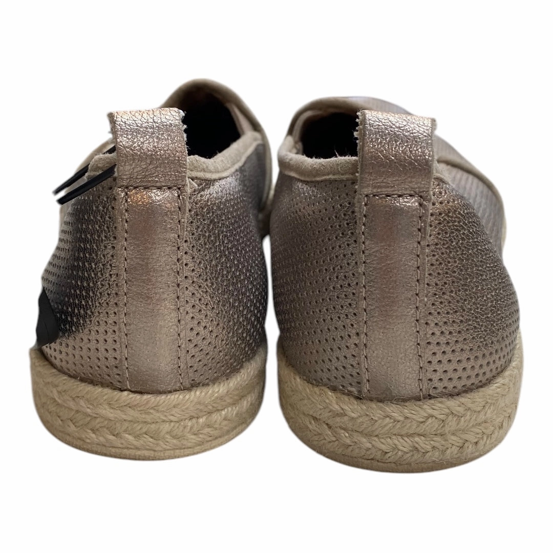 Shoes Flats By Clarks In Taupe, Size:8 Leather Footwear