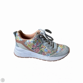 Shoes Flats By Marc Fisher In Multi-colored, Size: 9.5 Marc Fisher fashion shoes with block heels