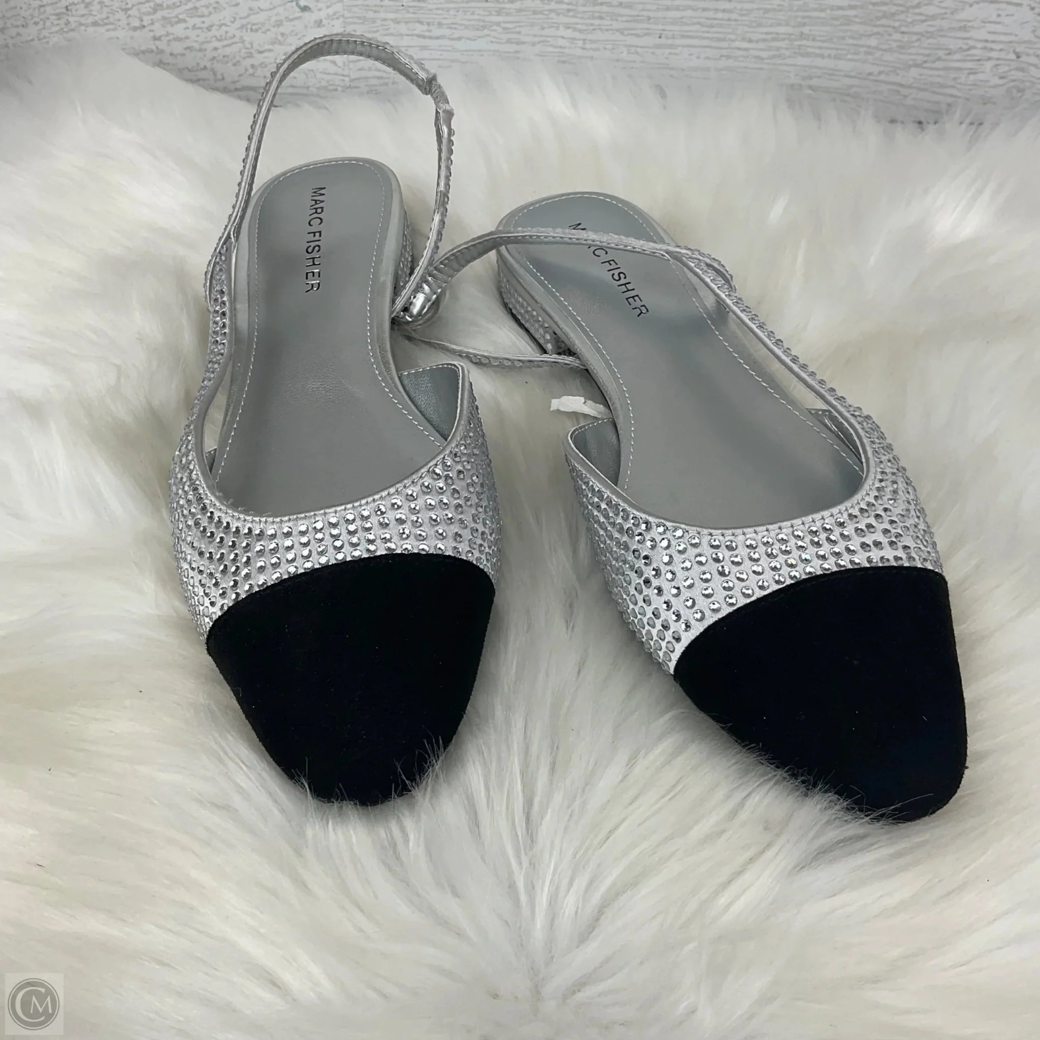 Shoes Flats By Marc Fisher In Silver, Size: 7 Fashion Heels