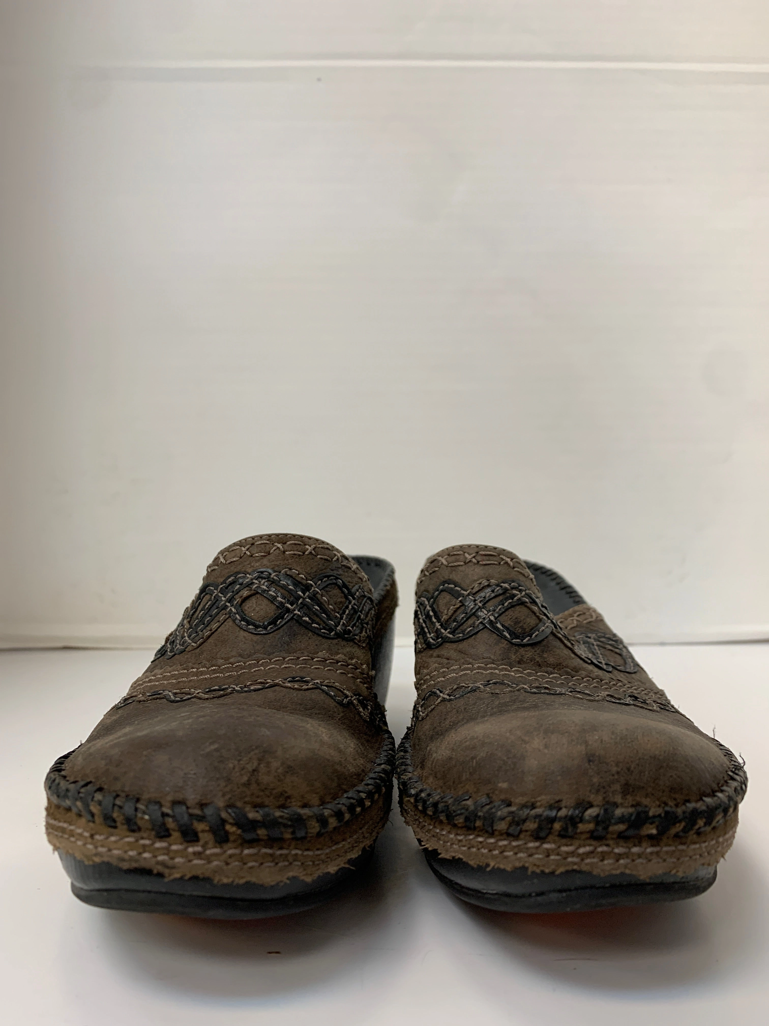 Shoes Flats Mule & Slide By Clarks  Size: 6.5 Leather Footwear
