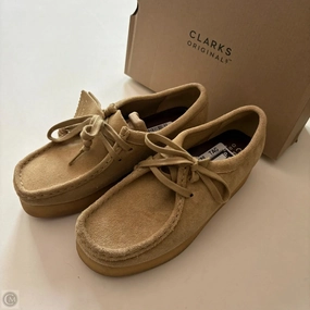 Shoes Heels Block By Clarks In Beige, Size: 7.5 Clarks leather shoes for daily wear