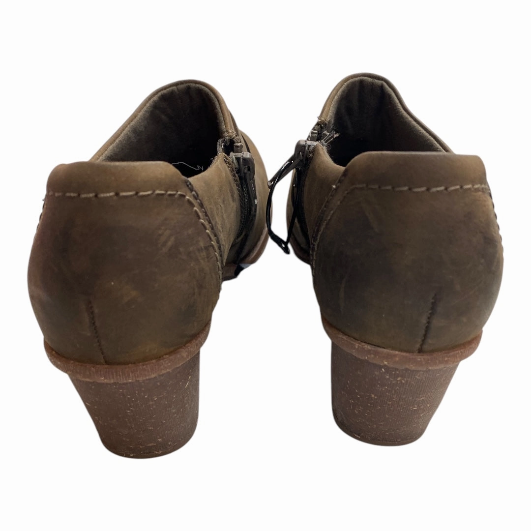 Shoes Heels Block By Clarks In Brown, Size: 7.5 Leather Footwear