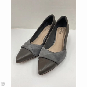 Shoes Heels Kitten By Clarks In Grey, Size: 7.5 Clarks leather shoes for daily wear