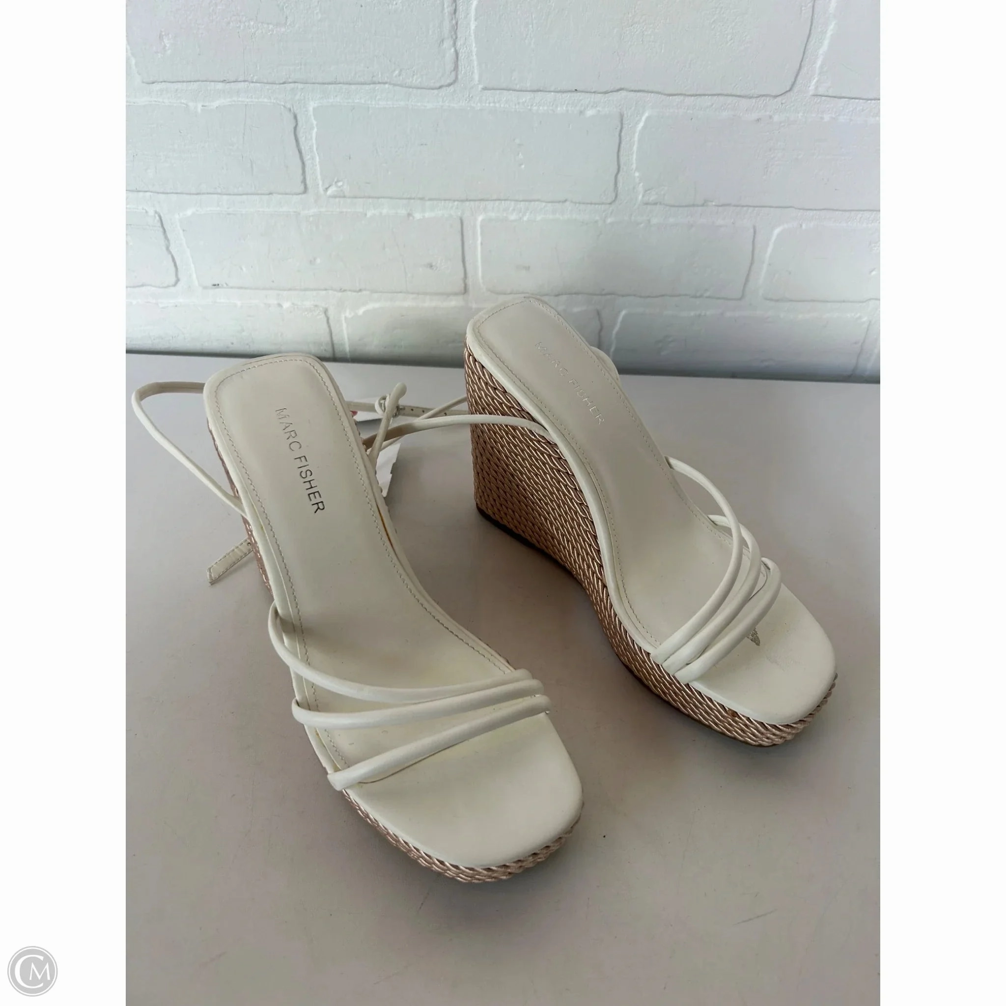 Shoes Heels Wedge By Marc Fisher In White, Size: 8.5 Marc Fisher fashion shoes with block heels