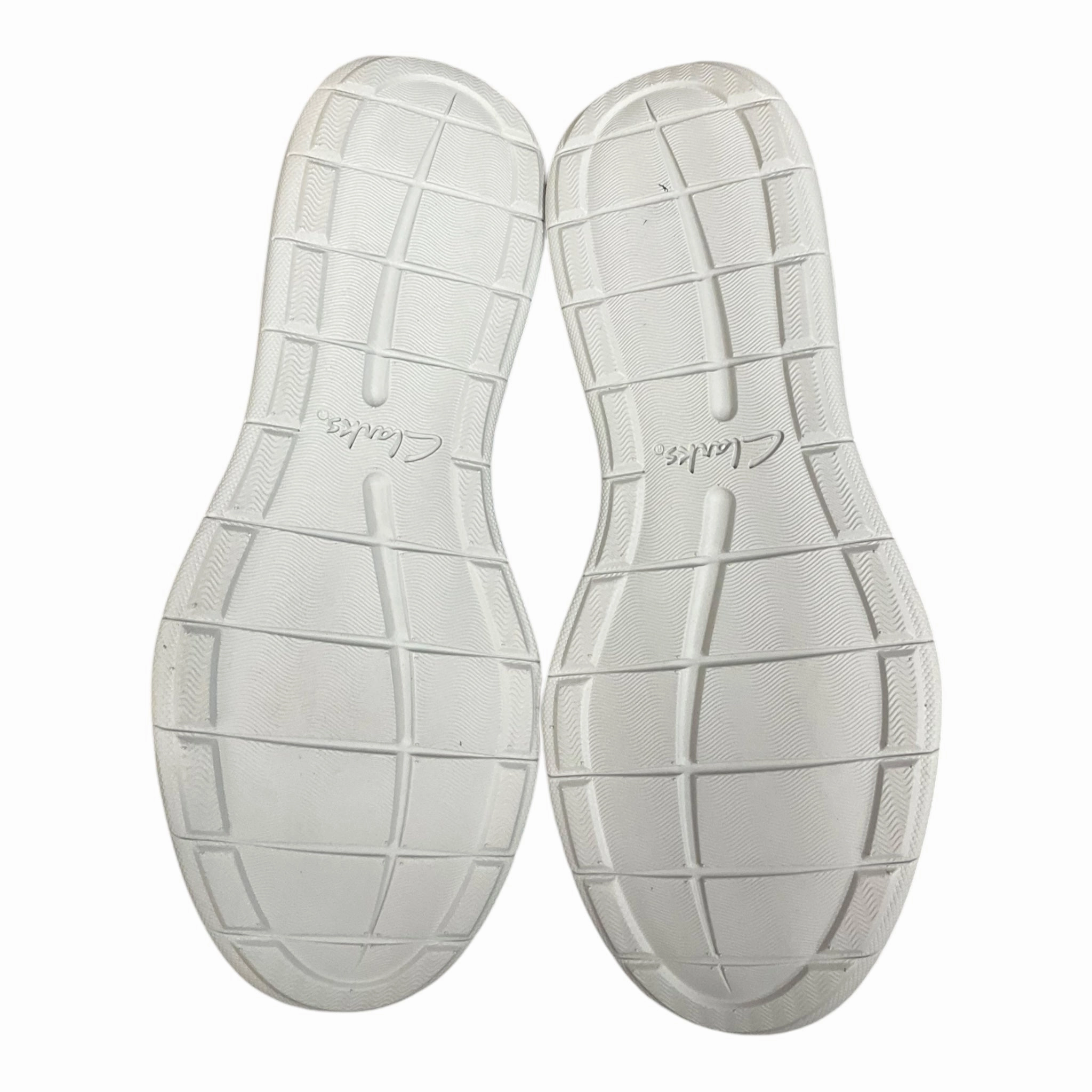 Shoes Sneakers By Clarks In Grey, Size: 9.5 Leather Footwear
