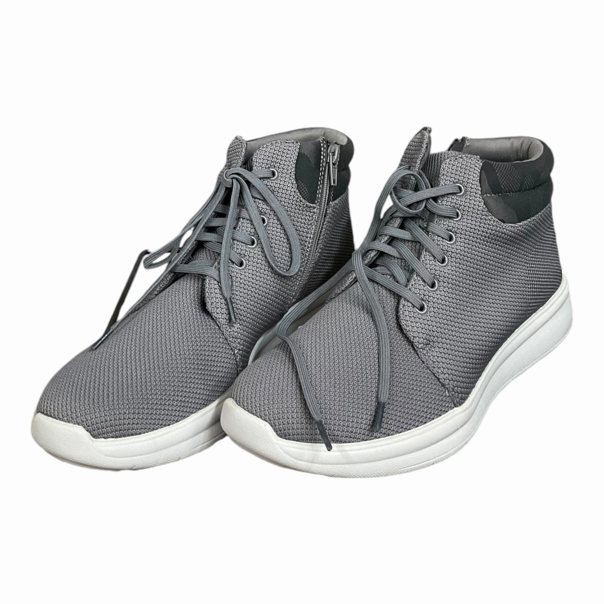 Shoes Sneakers By Clarks In Grey, Size: 9.5 Leather Footwear
