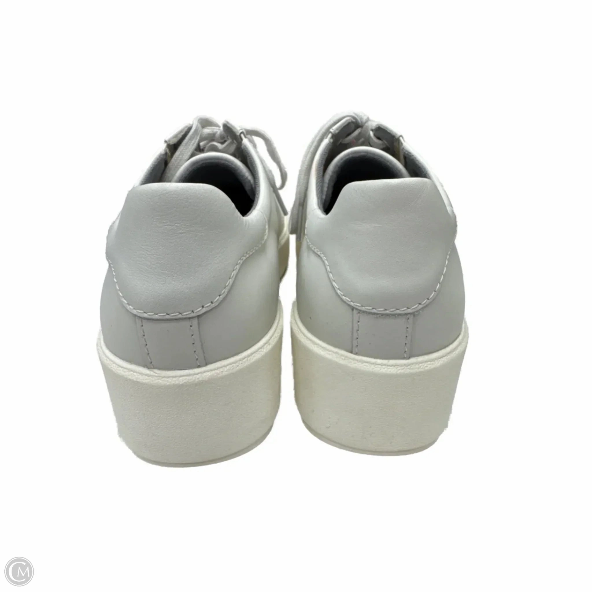 Shoes Sneakers By Clarks In White, Size: 7.5 Leather Footwear