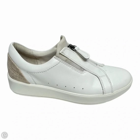 Shoes Sneakers By Clarks In White, Size: 9.5 Clarks leather shoes for daily wear