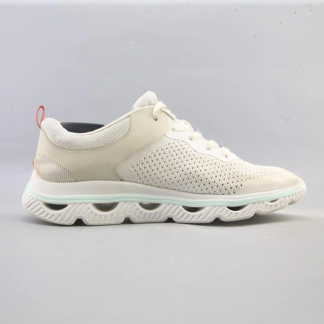 SKECHERS  ARC WAVES BOBS STAR Skechers shoe design snapshots