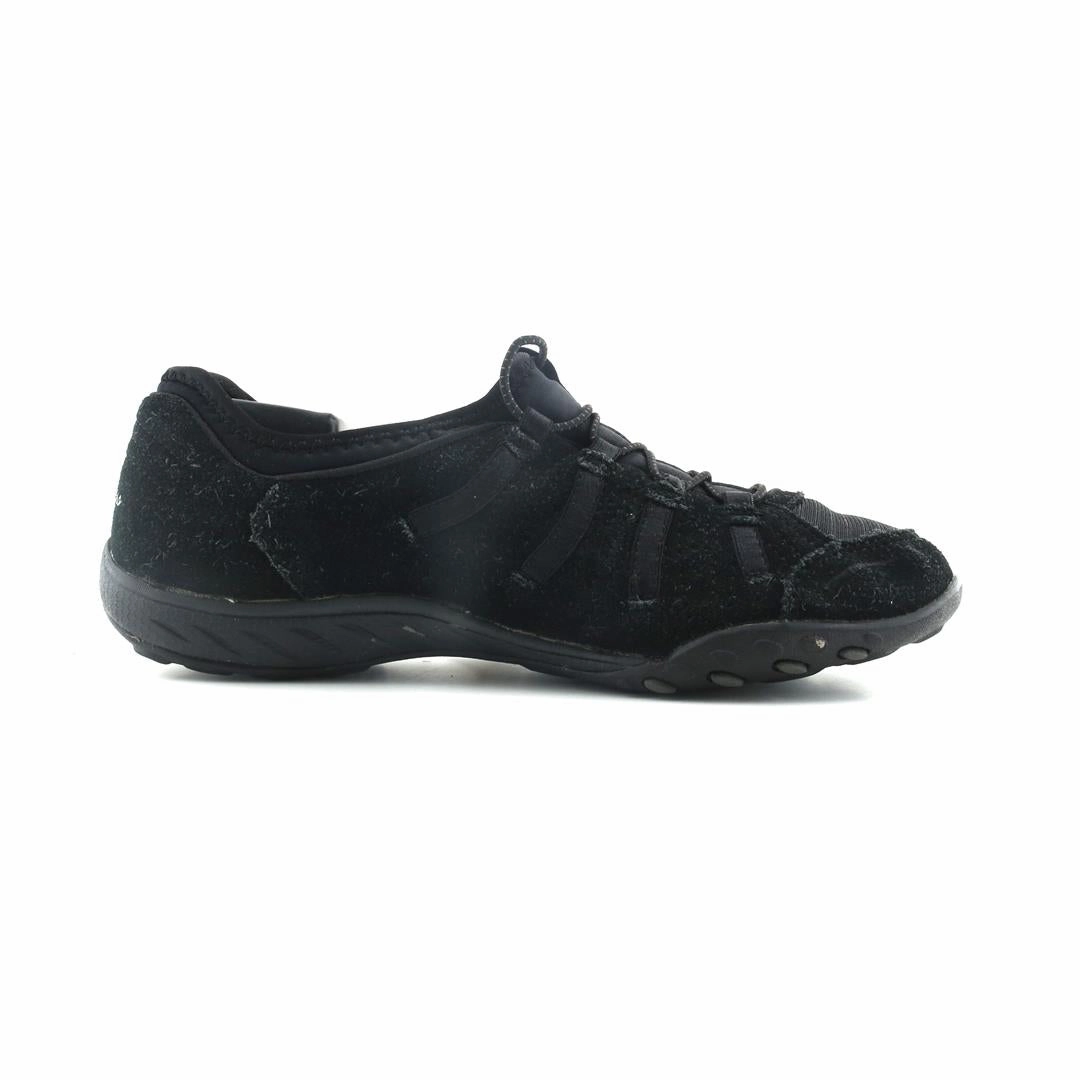 SKECHERS BREATHE-EASY - BIG BUCKS Skechers comfortable shoe styles