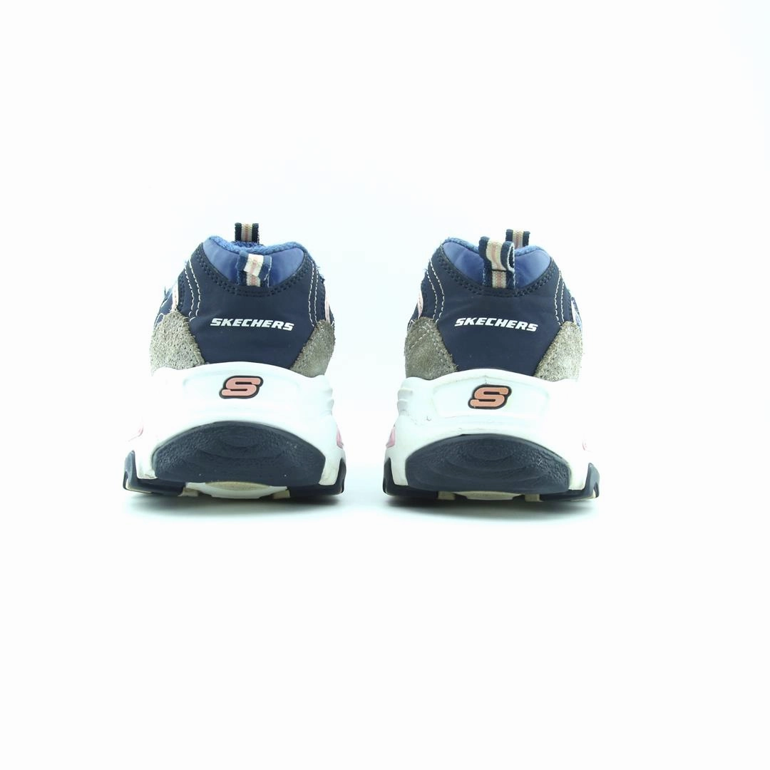 SKECHERS D'LITES Skechers everyday footwear shots