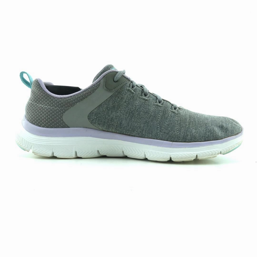 SKECHERS FLEX LITE Skechers shoe design snapshots