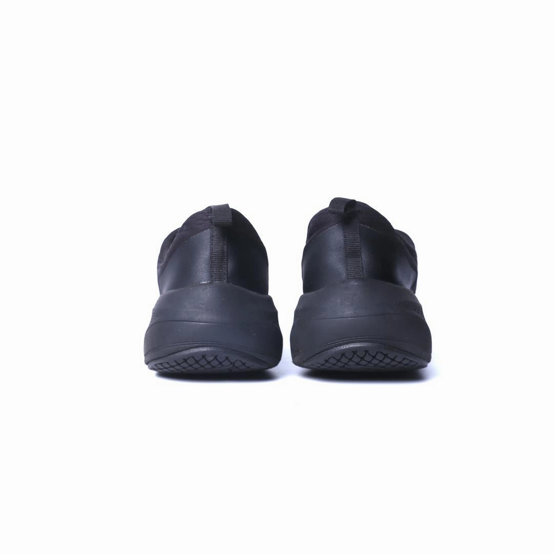 SKECHERS GO RUN ELEVATE Skechers everyday footwear shots