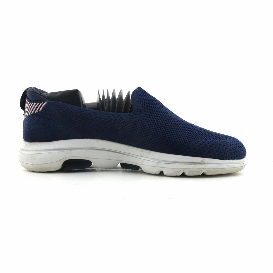 SKECHERS GO WALK 5 Skechers shoe design snapshots
