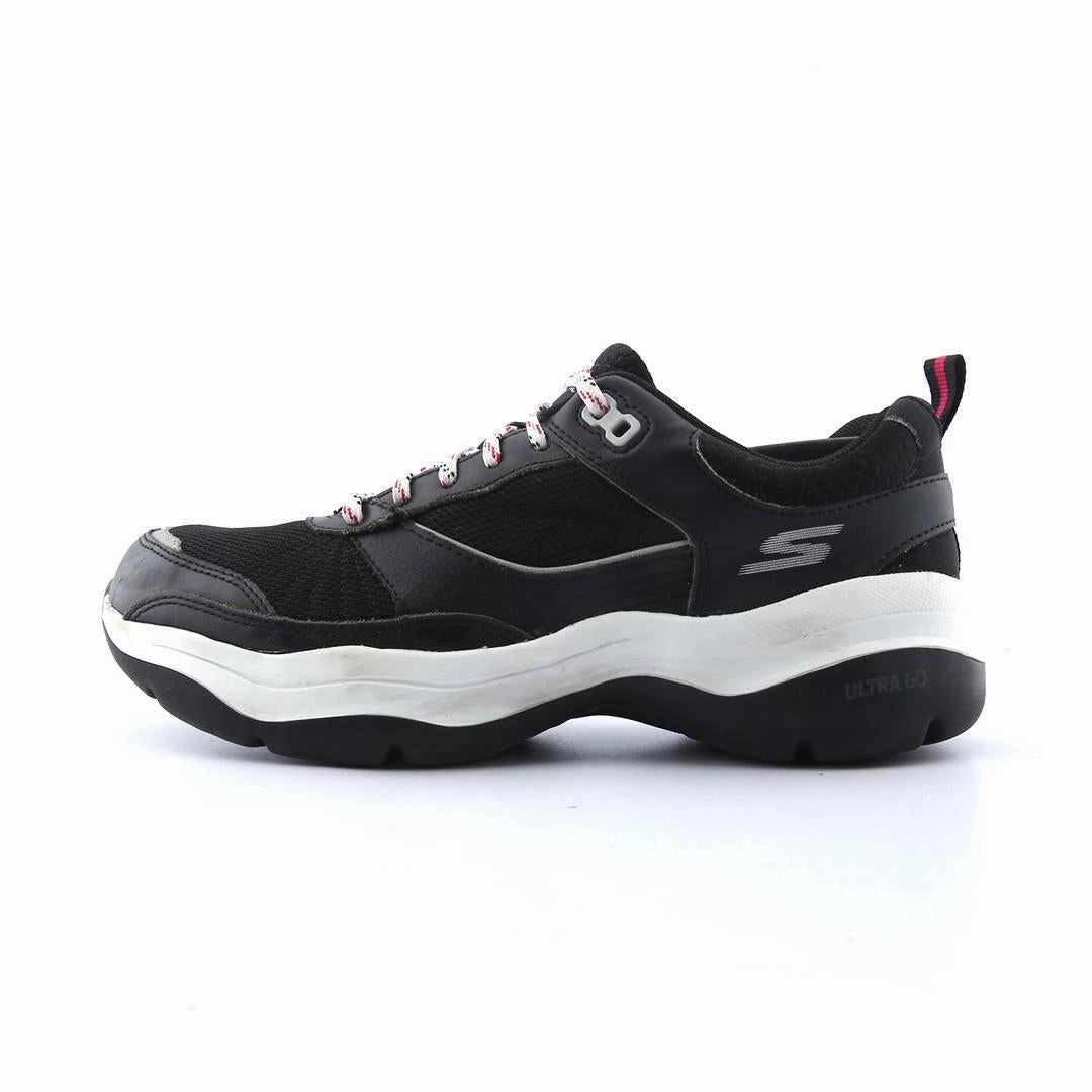 SKECHERS GO WALK 6 - ANAGLYPH Skechers versatile everyday shoes