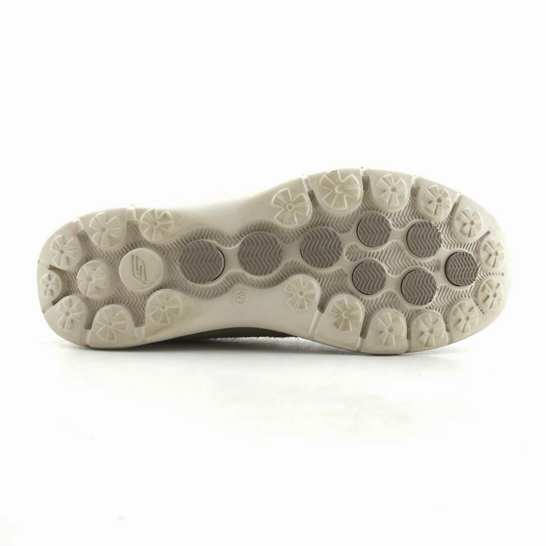 SKECHERS GOGA MAT GO STEP Skechers shoe design snapshots