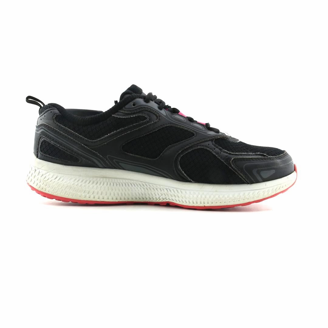 SKECHERS  GORUN CONSISTENT Skechers shoe design snapshots