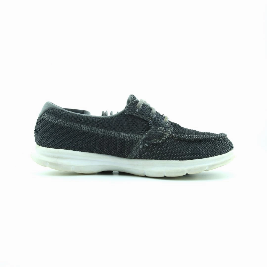 SKECHERS GOSTEP-LITE Skechers everyday footwear shots