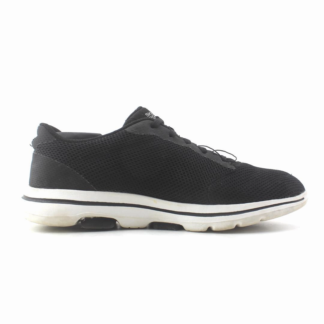 SKECHERS  GOWALK 5 Skechers comfortable shoe styles