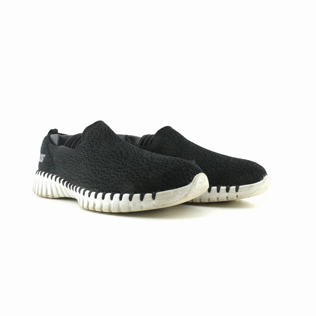 SKECHERS GOWALK SMART - GLORY Skechers shoe design snapshots