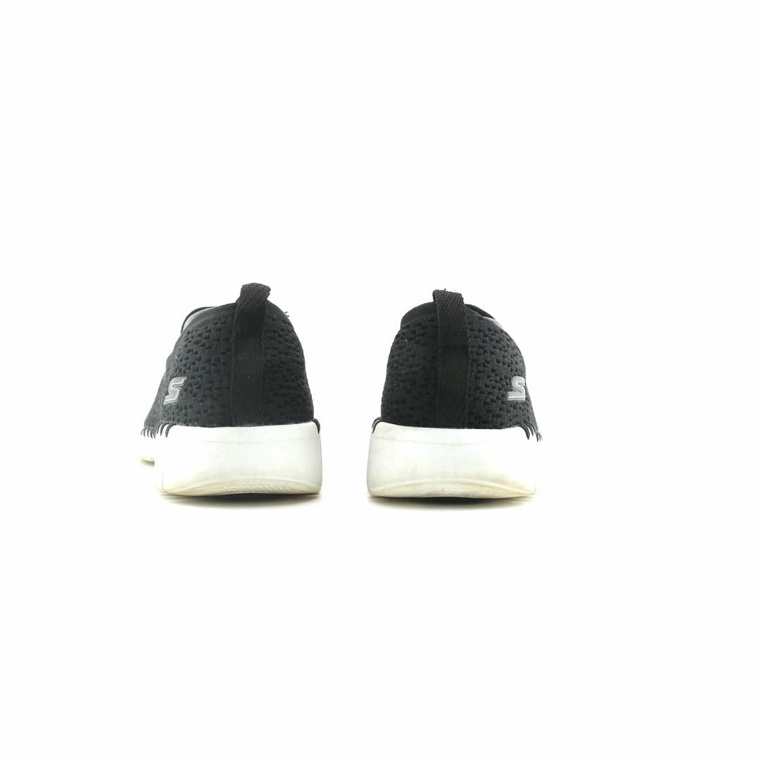 SKECHERS GOWALK SMART - GLORY Skechers shoe design snapshots