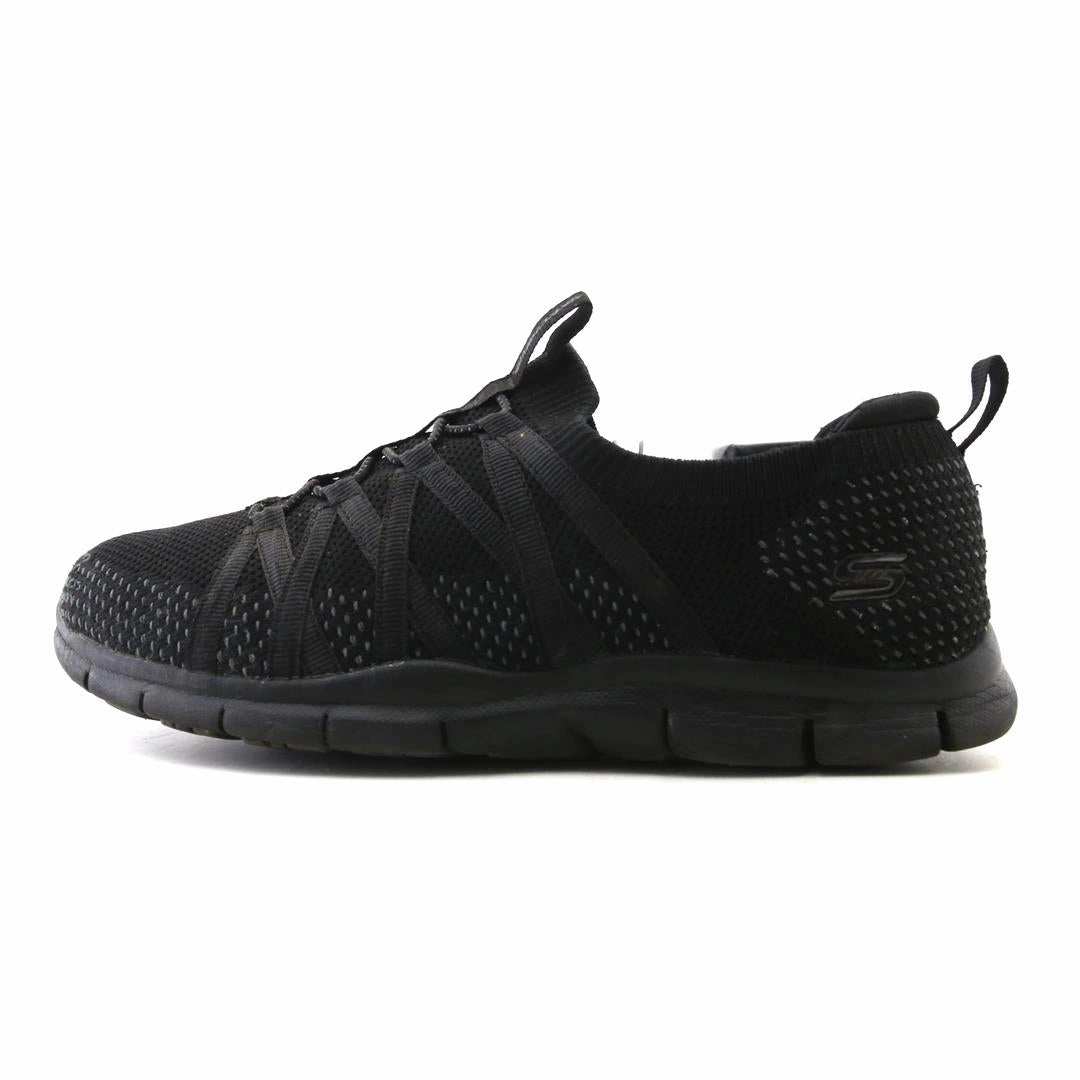 SKECHERS GRATIS - CHIC NEWNESS Skechers versatile everyday shoes