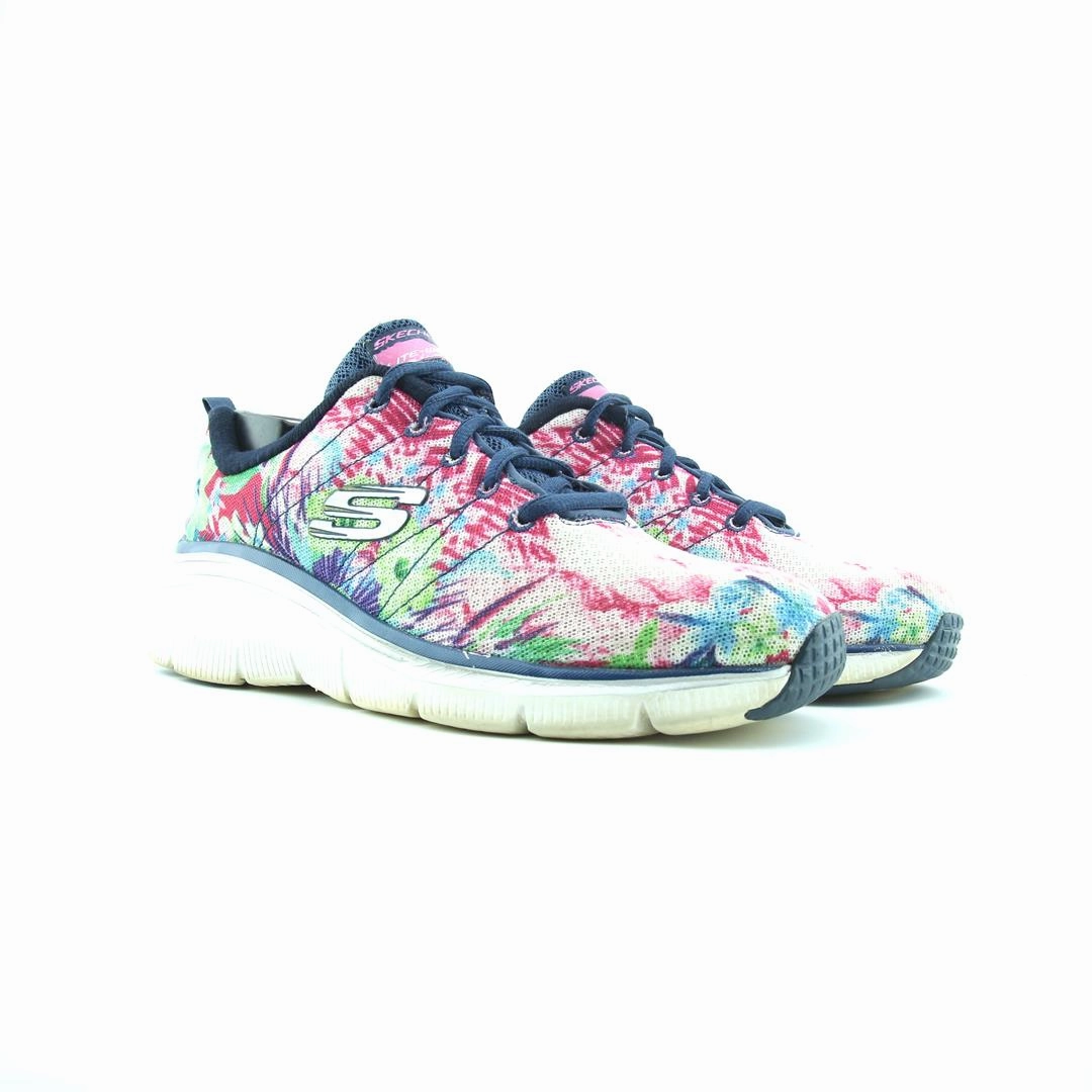 SKECHERS LITE WEIGHT Skechers comfortable shoe styles