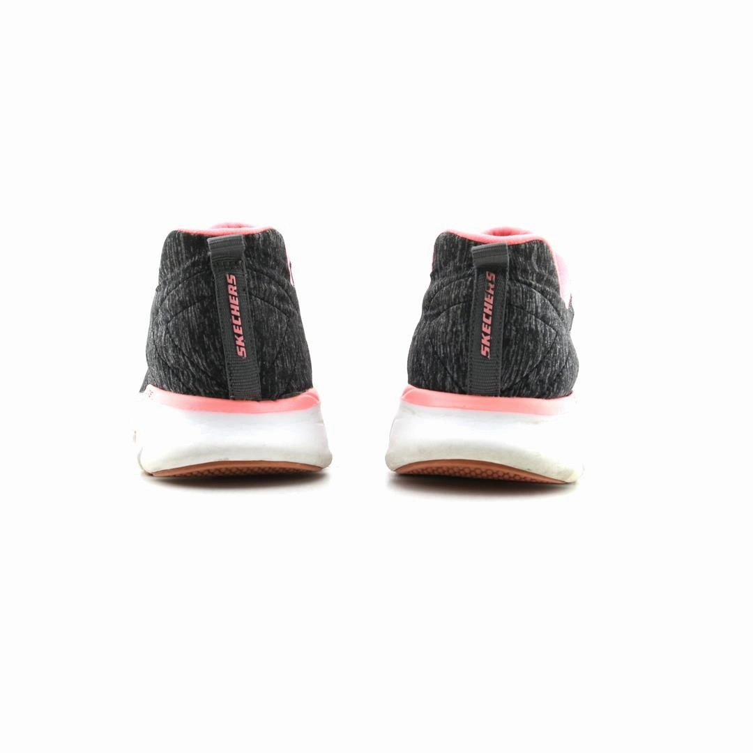 SKECHERS LITE WEIGHT Skechers shoe design snapshots